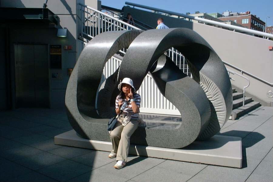 Oushi Zokei Madoka' at the Port of Seattle